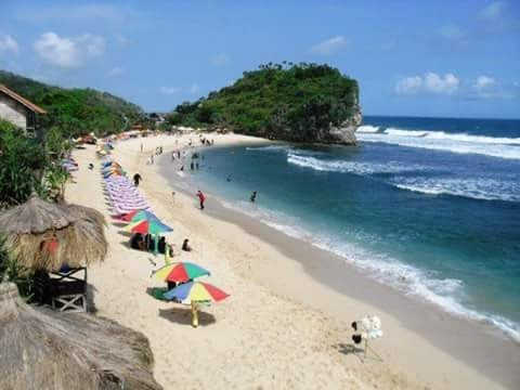 Paket Wisata Jogja - Pantai Indrayanti