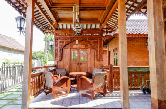 omah teras bata guest house yogyakarta